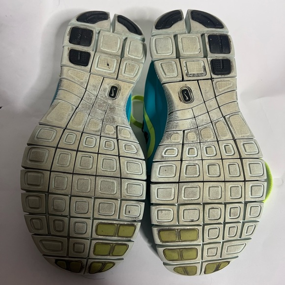 Nike Free 5.0 | Teal & Lime Green Sneakers - Picture 6 of 8